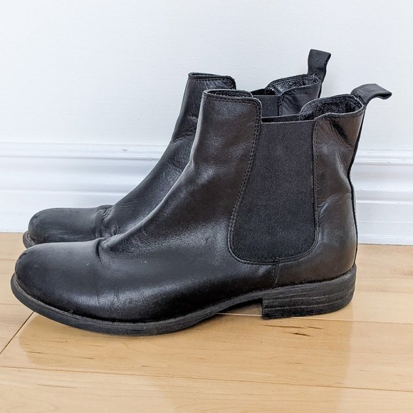 Women's Black Leather Chelsea Boots sz 10 - Picture 3 of 4